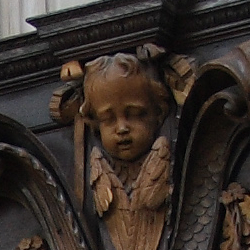 photo of a putto