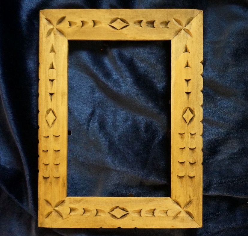Folk Carving on a Picture Frame