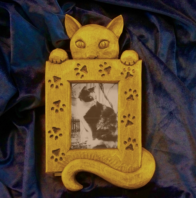 Carving a Cat Frame