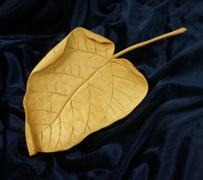 Carving a Paulownia Leaf