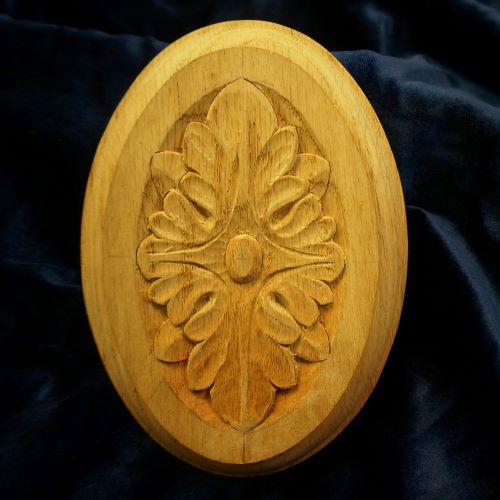 Carving an Oval Rosette